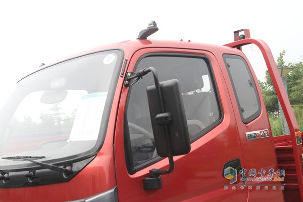 福田瑞沃 時代驍運 110馬力 4X2 自卸車（外觀）