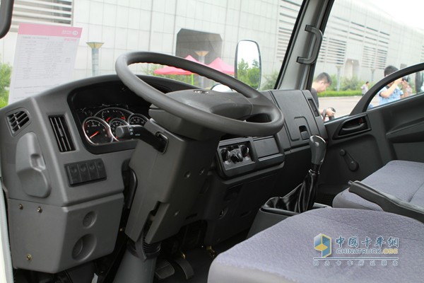 時代汽車 康瑞H2單排廂車（內(nèi)飾）