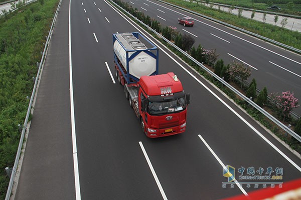 市場(chǎng)火爆276批公告擬新增五家專(zhuān)用車(chē)企