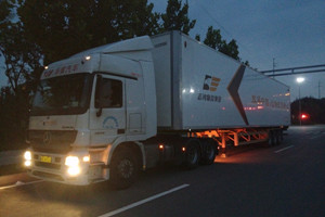 單月載貨行駛56262公里！ “不負(fù)眾托”的梅賽德斯-奔馳卡車