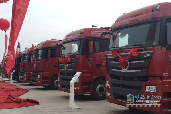 福田戴姆勒 歐曼GTL 牽引車(chē)