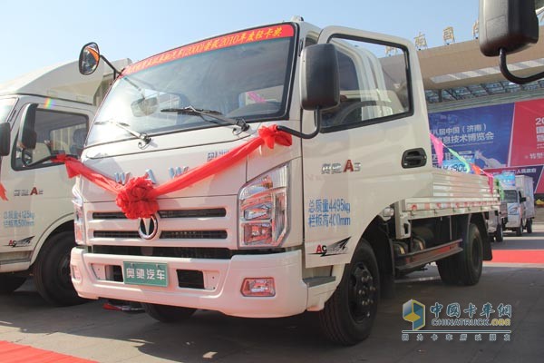 濟南卡車展輕卡秀 奧馳汽車、南京依維柯齊動員