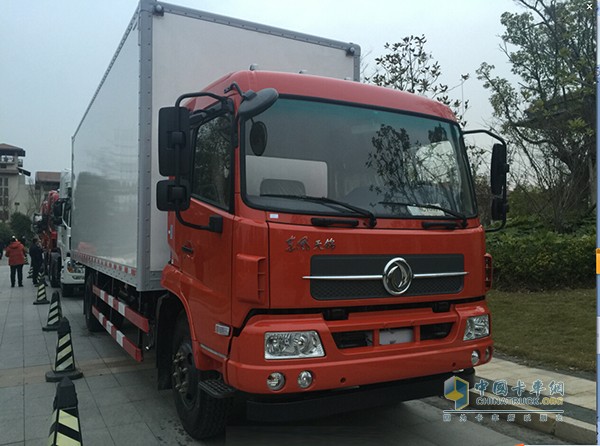 龍?zhí)砭抛?東風(fēng)商用車勢(shì)要穩(wěn)坐細(xì)分之王