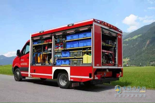 與時(shí)間賽跑的安普快速先遣車