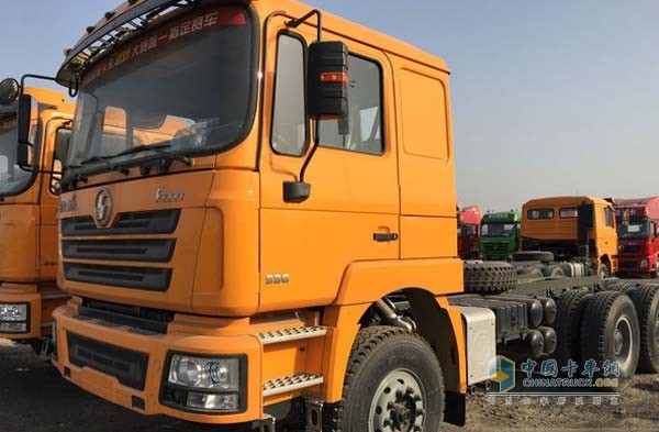 陜汽德龍F3000 336馬力6x4自卸車