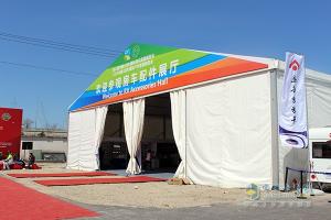 美貌+實(shí)力 北京第12屆房車展露營(yíng)展覽會(huì)