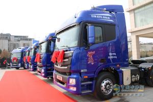 聯(lián)盟與論壇助力  歐曼新一代?；愤\(yùn)輸車東營交車忙