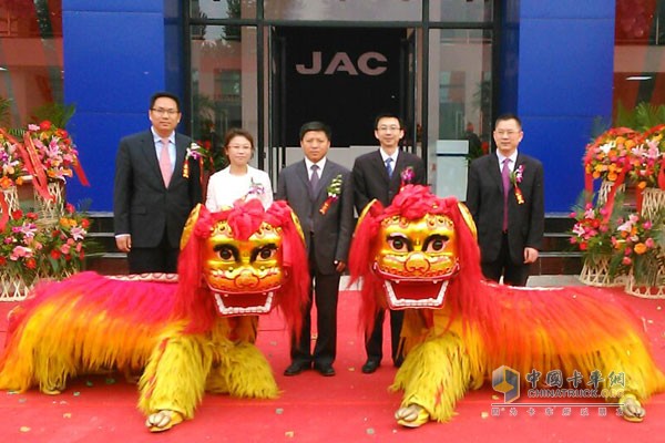 軍瑞通達(dá) 江淮帥鈴（北京）店盛大開業(yè)