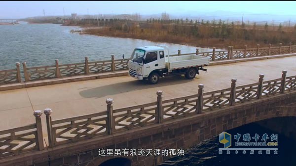 奧馳汽車(chē)