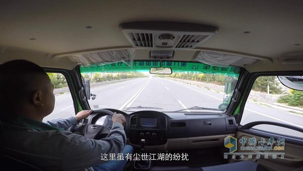 奧馳汽車(chē)