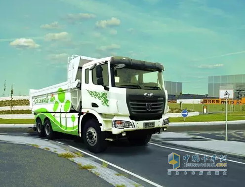 聯(lián)合卡車(chē)第四代新型智能環(huán)保城市渣土車(chē)