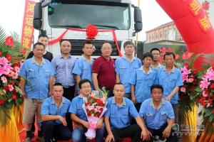 中國重汽曼技術(shù)百萬公里挑戰(zhàn)首車達(dá)成發(fā)布會(huì)