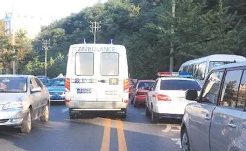 特種車輛：駕駛風格不定