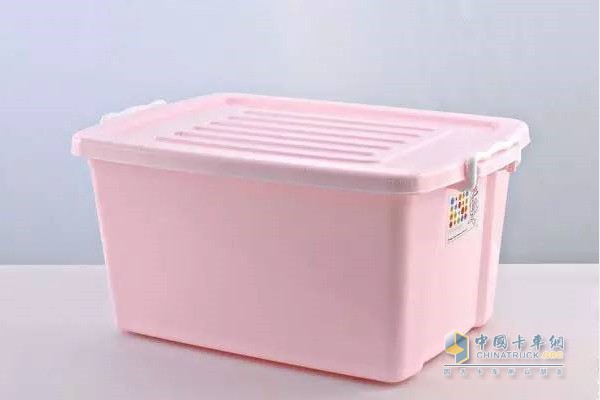 收納箱