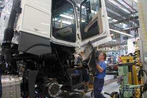 奔馳卡車德國行：這么造Actros 探訪梅賽德斯-奔馳沃爾特工廠
