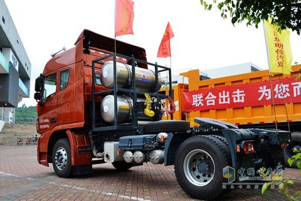 天然氣卡車