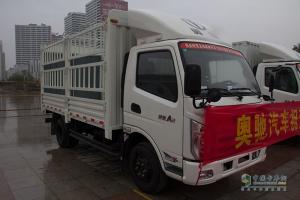 濟(jì)南卡車展輕卡秀 奧馳汽車、時(shí)代汽車展物流車型
