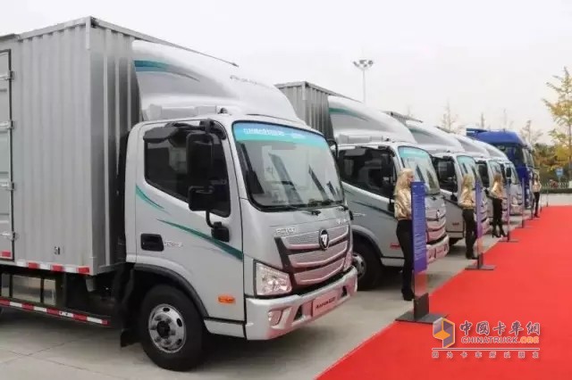 福田超級卡車陣營：歐馬可S3超級卡車、歐曼EST超級卡車