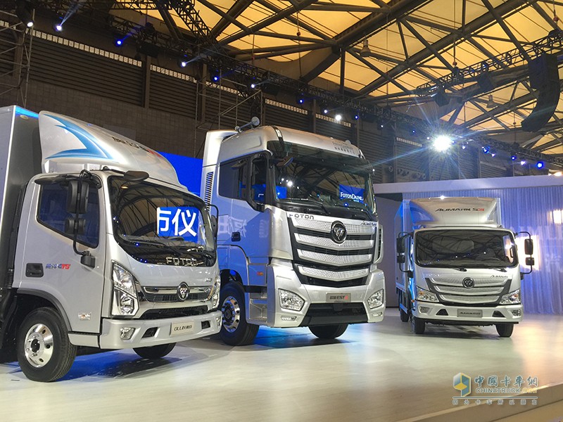 一汽解放 J6P重卡 寒區(qū)版 420馬力 6X4 國(guó)五牽引車(CA4250P66K24T1E5)