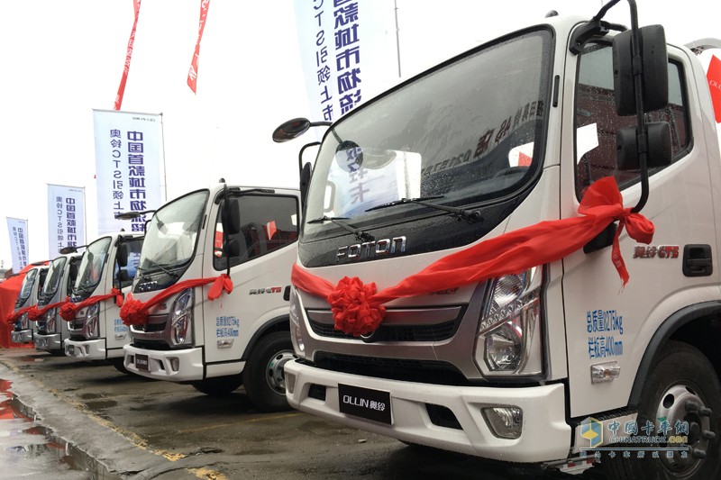 一汽解放 J6P重卡 質(zhì)惠版 420馬力 6X4 國(guó)五牽引車(chē)(CA4250P66K24T1A1E5)