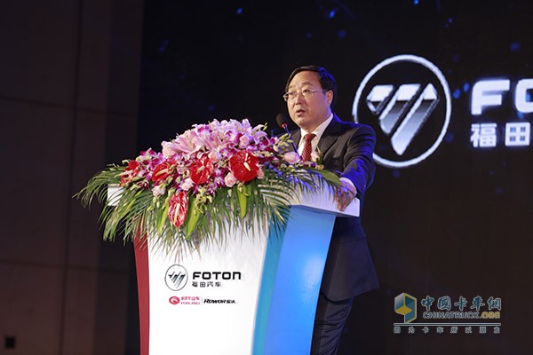 福田汽車集團(tuán)商用車集團(tuán)副總裁、時(shí)代業(yè)務(wù)總監(jiān)、時(shí)代事業(yè)部黨委書記、總經(jīng)理鐘明華先生