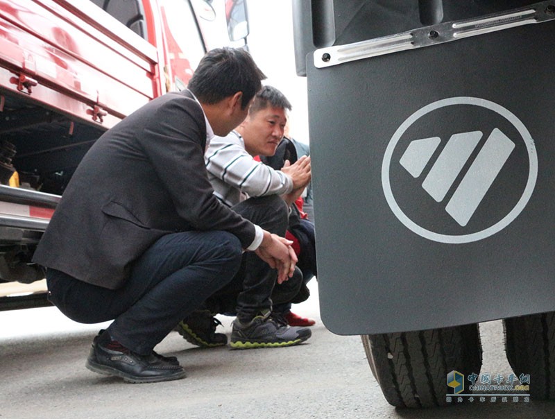 奧鈴大篷車來到上海 與年會(huì)一起共贏用戶