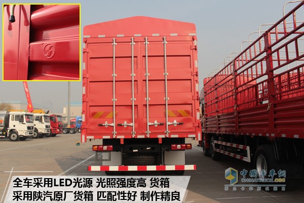 陜汽重卡德龍L3000載貨車(chē)