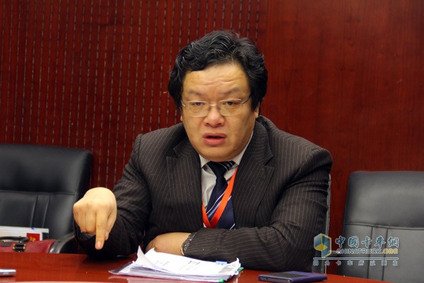 中國HOWO輕卡銷售部副總經理馬優(yōu)勛