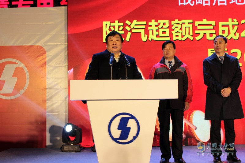 做工業(yè)穩(wěn)增長的“主引擎” 陜汽提前超額完成2016年度目標(biāo)