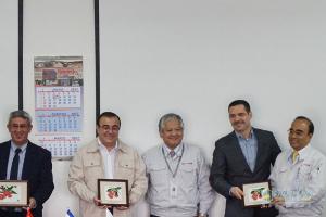 222臺廣汽日野交付哥斯達(dá)黎加用戶 開啟2017年“新”時代