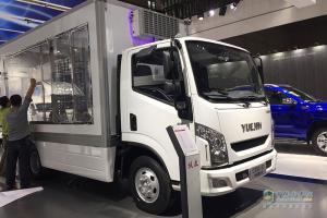 上海車展，上汽躍進攜新能源物流車亮相