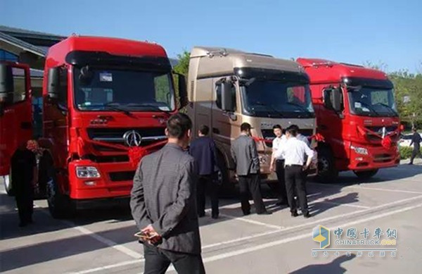 北奔重汽V3ET、V3MT產(chǎn)品推介會(huì)在聊城舉行