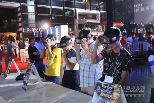 現(xiàn)場用戶體驗VR、模擬試駕