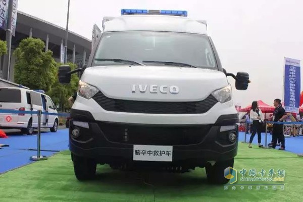依維柯New Daily移動腦卒中救護(hù)車