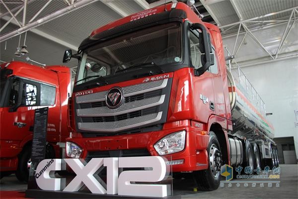 歐曼EST超級(jí)卡車(chē)搭載康明斯X12超強(qiáng)動(dòng)力