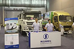 陜汽商用車藍(lán)天衛(wèi)士系列環(huán)衛(wèi)車成2017絲博會最大亮點