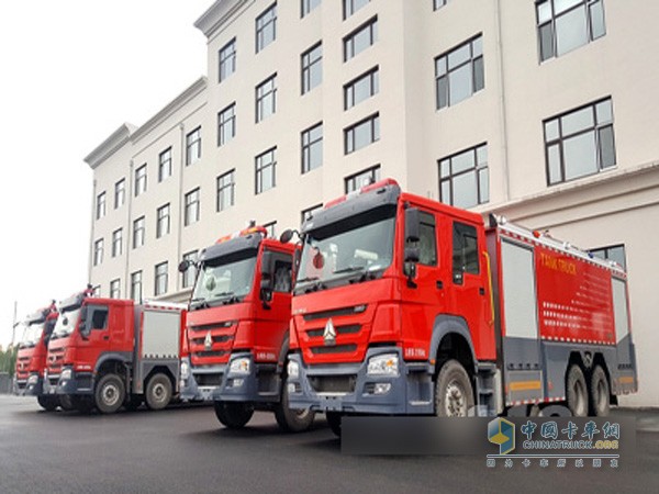 中國重汽消防車投入黑龍江雙鴨山執(zhí)勤戰(zhàn)隊