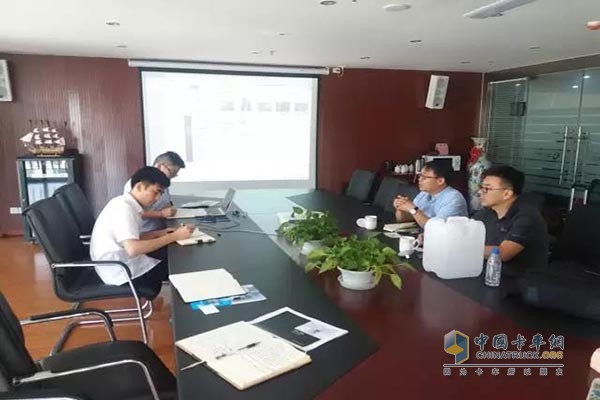 美豐加藍與奔馳戴姆勒（中國）公司進行技術交流