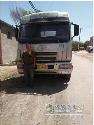 “最可靠獎(jiǎng)”角逐者羅江中與230萬里程的錫柴動(dòng)力車