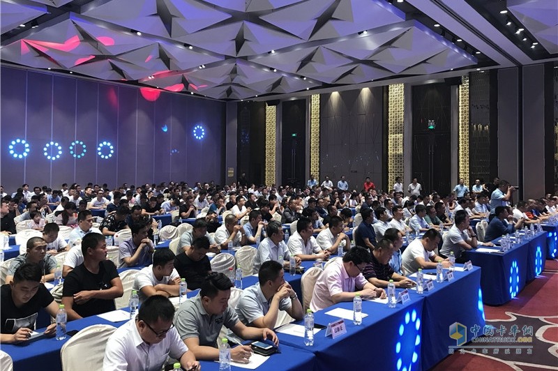 陜汽康明斯財富版山東區(qū)域上市--濟南站