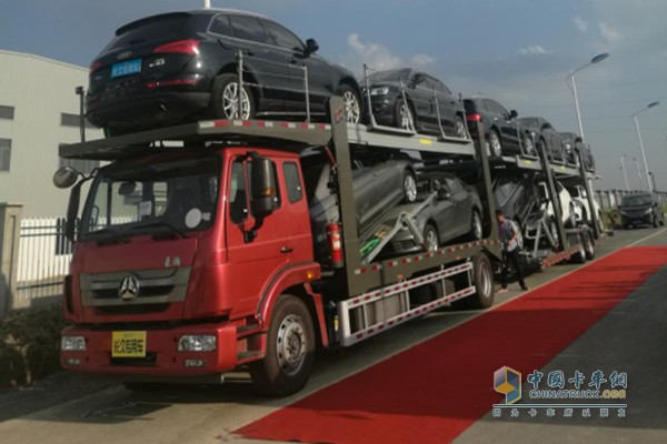 長(zhǎng)久中置軸轎運(yùn)車(chē)