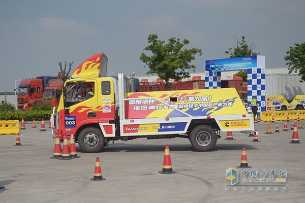 比賽用車(chē)福田奧鈴CTS超級(jí)輕卡