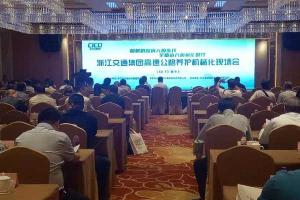 徐工防撞緩沖車為高速養(yǎng)護(hù)工作保駕護(hù)航！