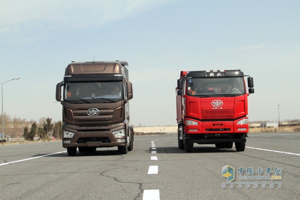 一汽解放無人駕駛智能卡車