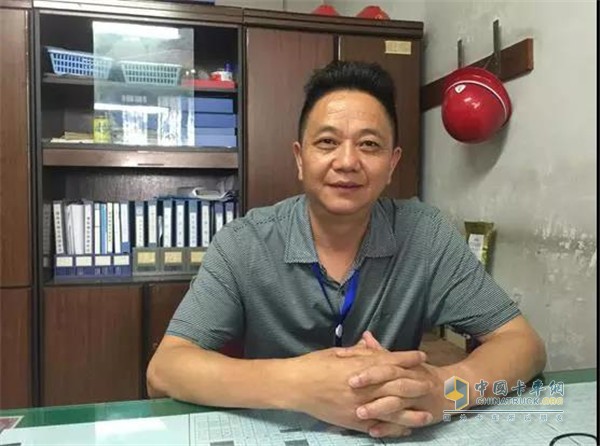安吉物流二隊(duì)車隊(duì)經(jīng)理?xiàng)畹氯A