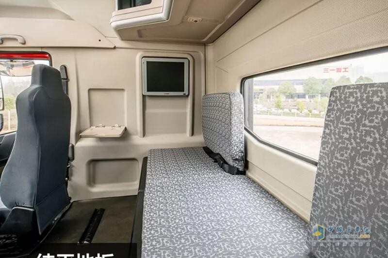 三一重工 6×4 500馬力 牽引車 超大空間，房車般駕駛體驗