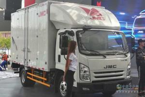 2018第十五屆北京車展第一天，商用車四大展臺精彩好車