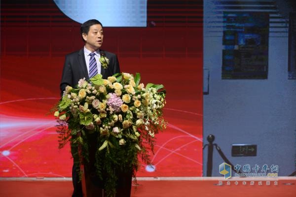 客戶代表、北京福田康明斯發(fā)動機(jī)有限公司副總經(jīng)理戴松高