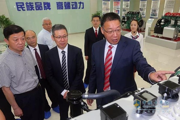 錢恒榮提出了“不留余地、敢于挑戰(zhàn);攻克難題，實現(xiàn)引領(lǐng)”的研發(fā)精神