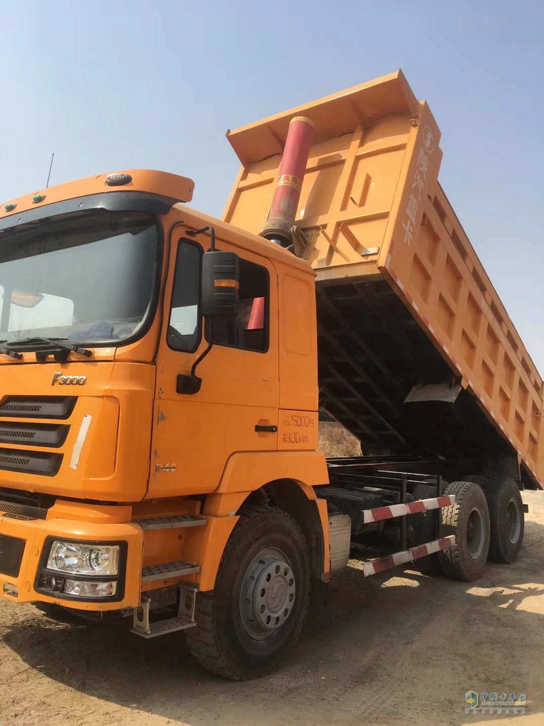 陜汽德龍F(tuán)3000 340馬力 5.8米自卸車